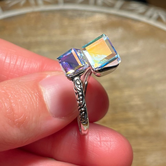 *SOLD* Iridescent Glass Crystal Cubes 925 Sterling Silver Bypass Ring - Picture 13 of 17